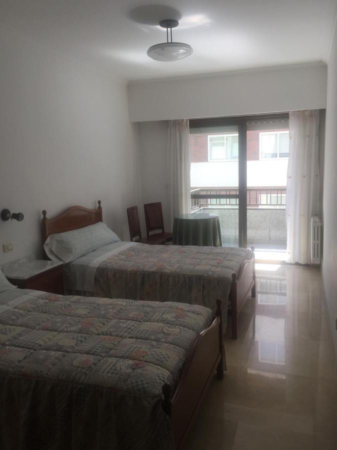 Residencia Universidad Оуренсе Екстериор снимка