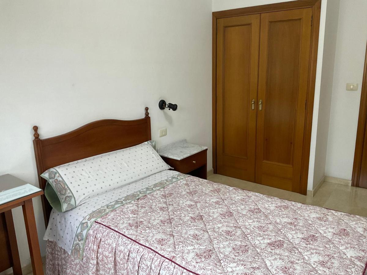 Residencia Universidad Оуренсе Екстериор снимка