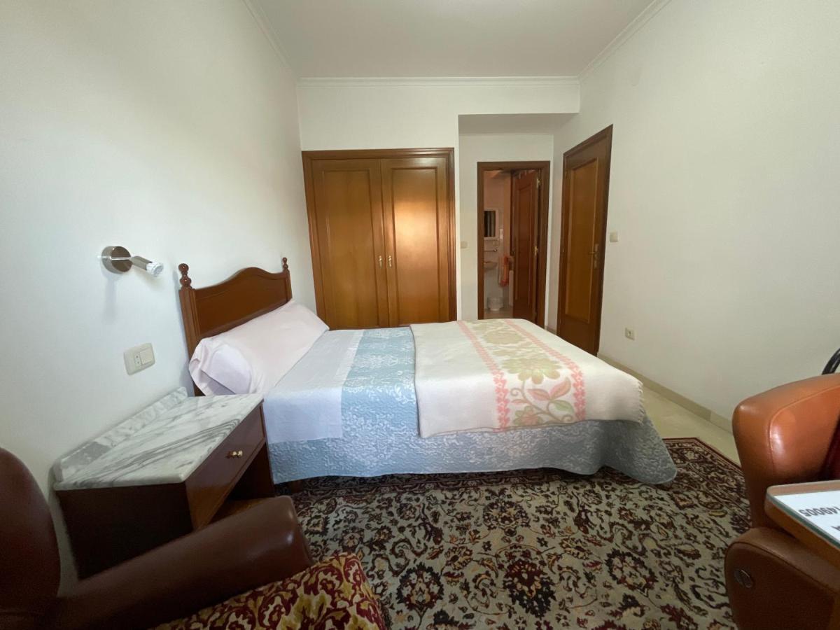 Residencia Universidad Оуренсе Екстериор снимка