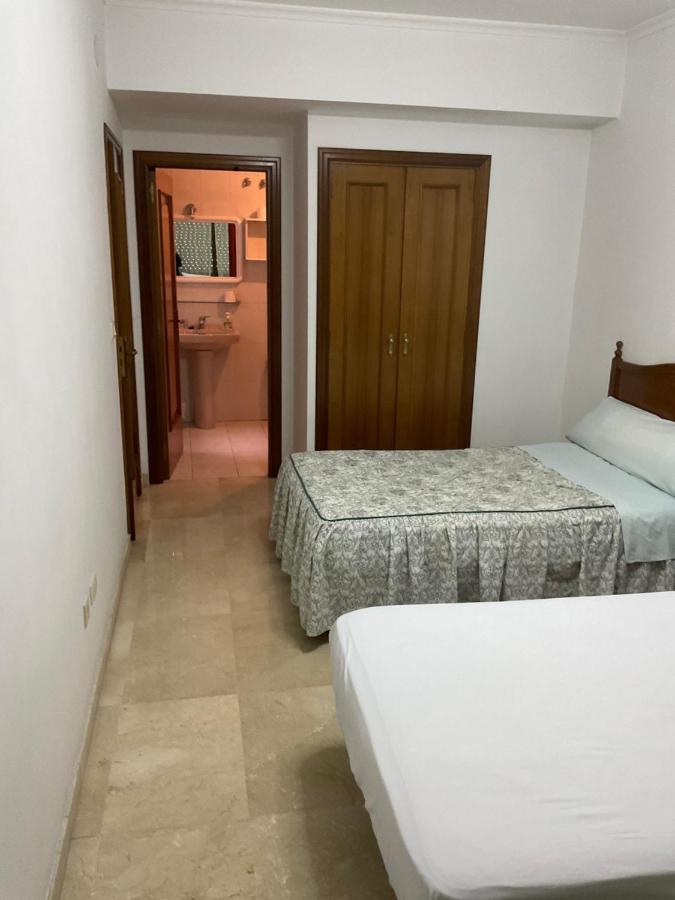Residencia Universidad Оуренсе Екстериор снимка