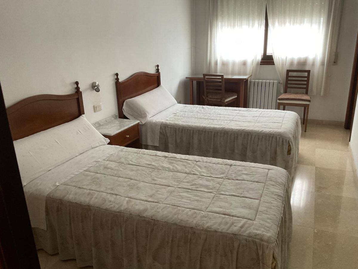 Residencia Universidad Оуренсе Екстериор снимка