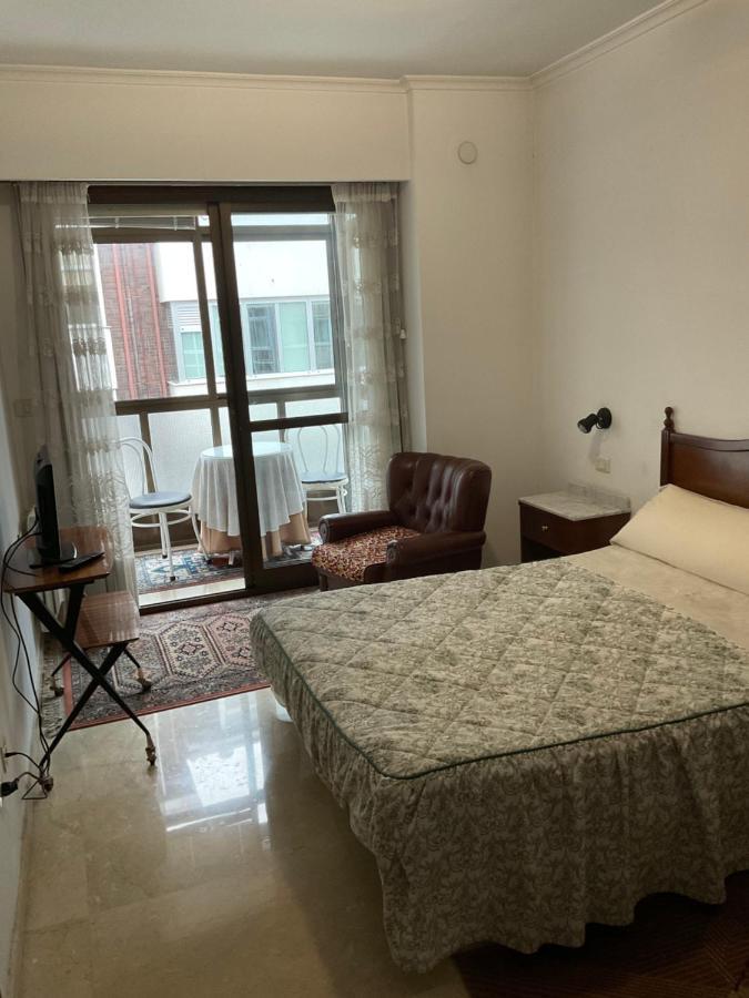 Residencia Universidad Оуренсе Екстериор снимка